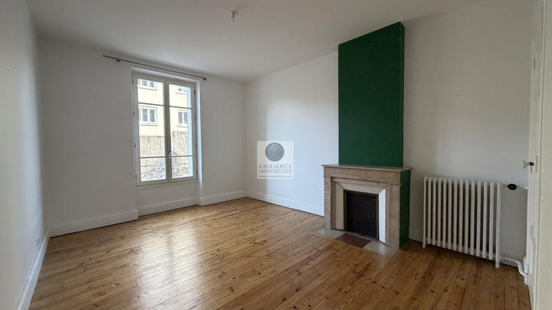 Appartement - 198 m² - 6 pièces