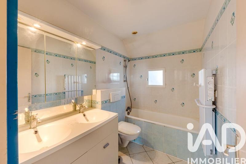 Maison - 123 m² - 7 pièces