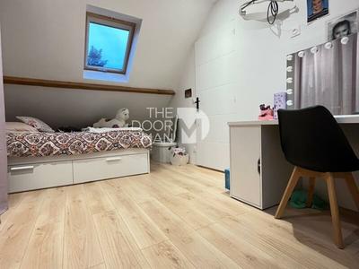 Maison - 93 m² - 4 pièces