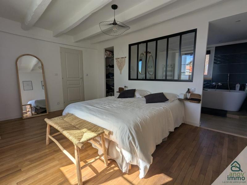 Maison - 147 m² - 5 pièces