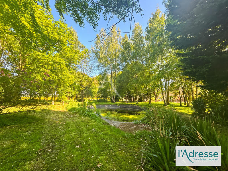 Maison - 250 m² - 7 pièces