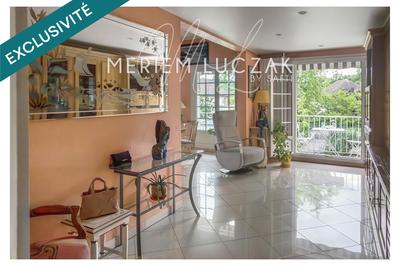 Appartement - 110 m² - 5 pièces