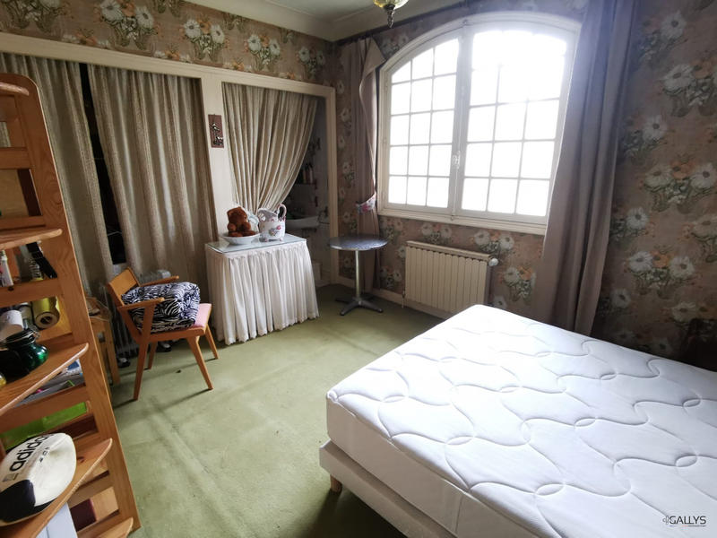 Villa - 185 m² - 7 pièces