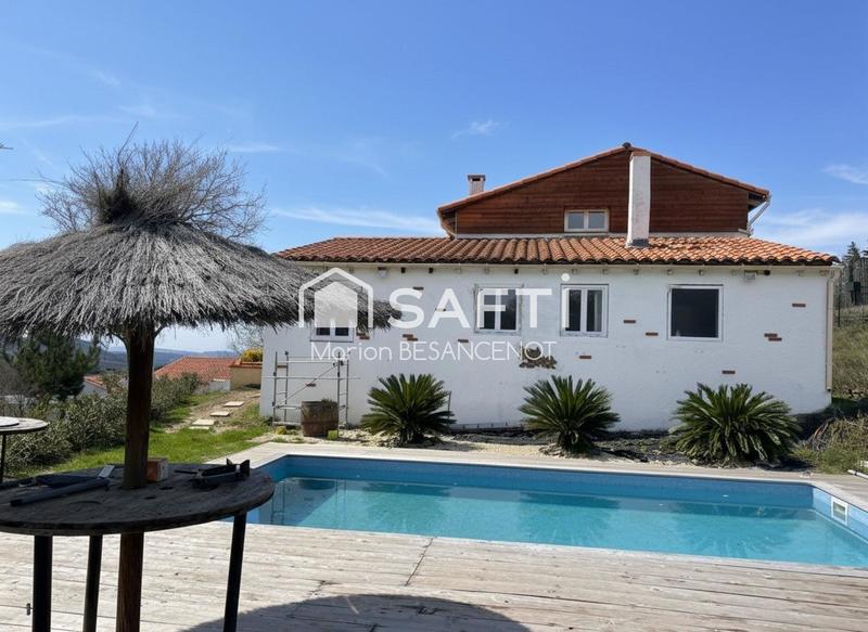 Maison - 190 m² - 6 pièces