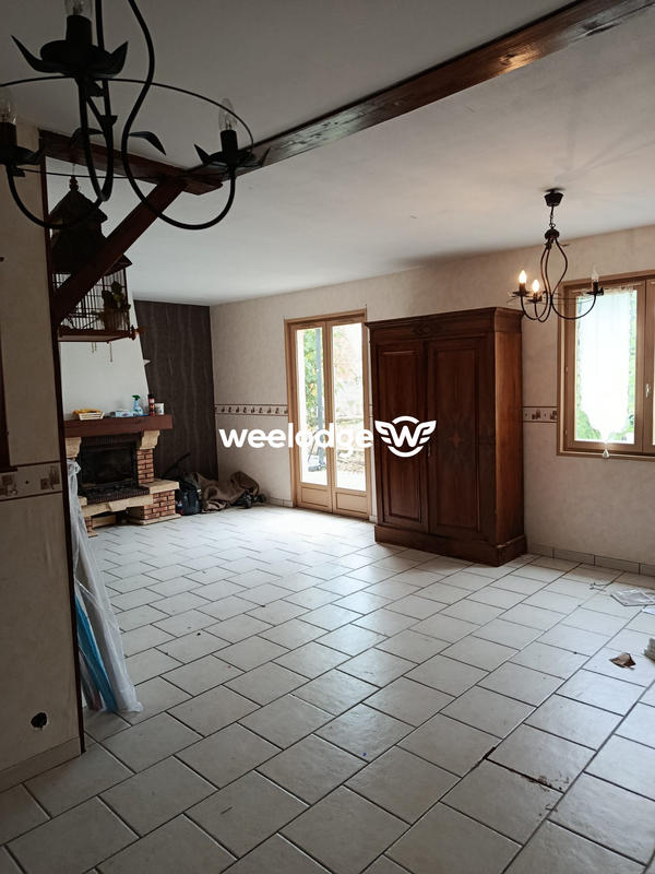 Maison - 143 m² - 7 pièces