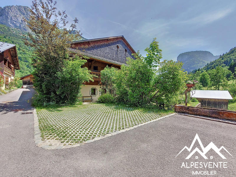 Ferme - 228 m² - 11 pièces