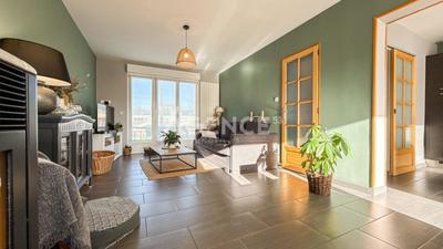 Maison de ville - 92 m² - 4 pièces