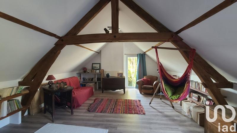 Maison - 212 m² - 8 pièces