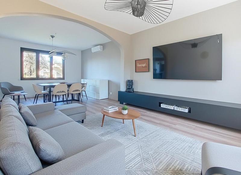 Maison - 140 m² - 4 pièces