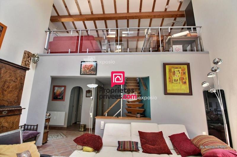 Maison - 227 m² - 6 pièces