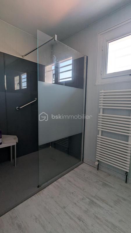 Villa - 135 m² - 8 pièces