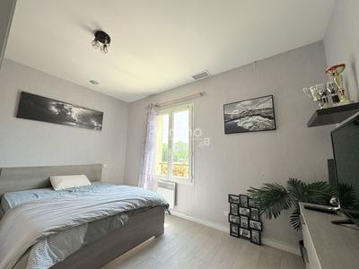 Maison - 175 m² - 7 pièces