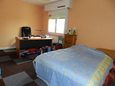 Appartement - 99 m² - 4 pièces