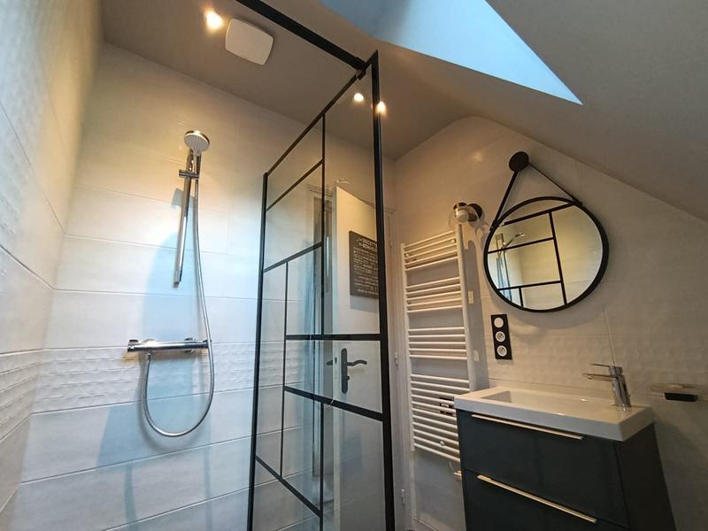 Maison traditionnelle - 190 m² - 6 pièces