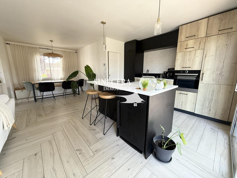 Maison - 107 m² - 5 pièces