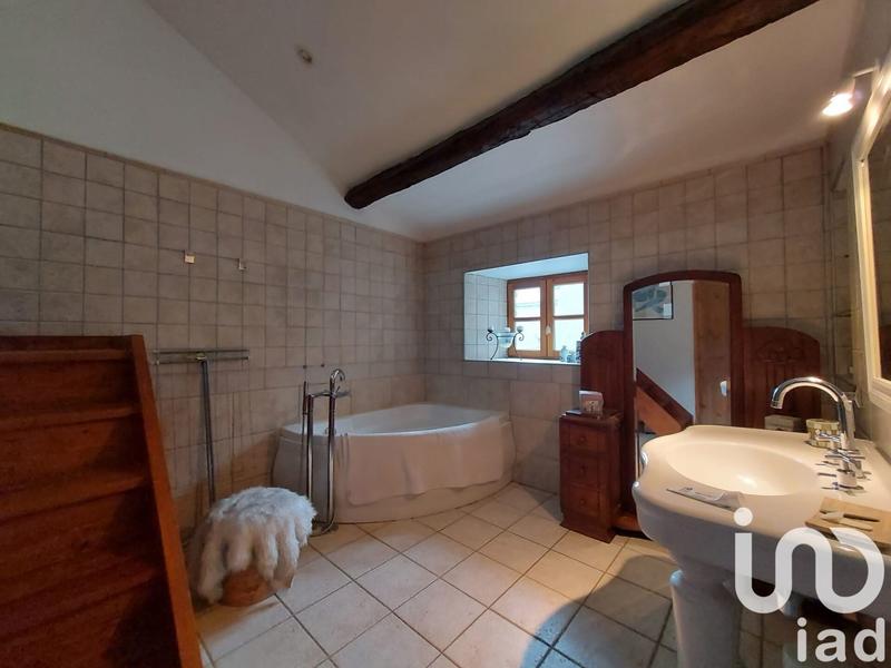 Maison de village - 130 m² - 4 pièces