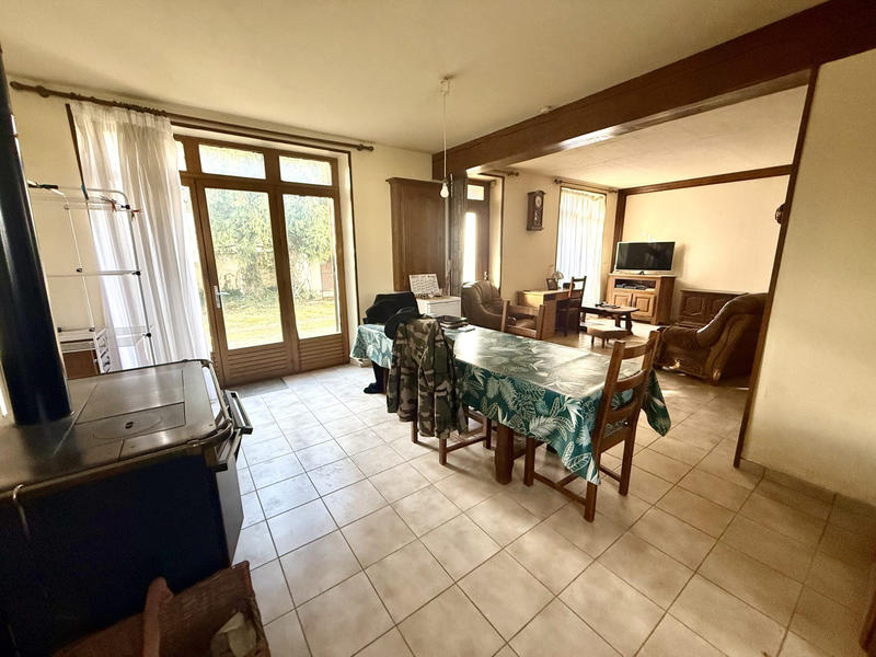 Maison - 184 m² - 7 pièces