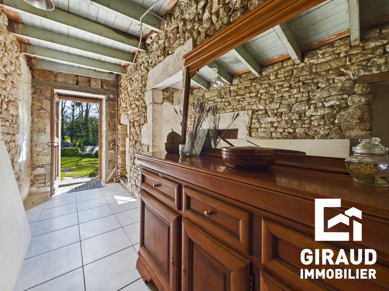 Maison ancienne - 213 m² - 9 pièces