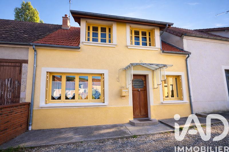 Maison - 99 m² - 4 pièces