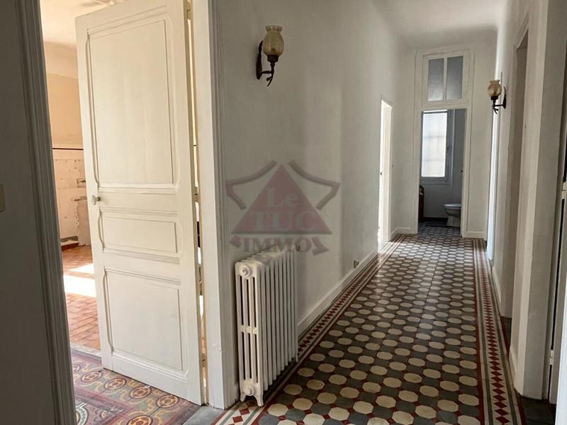 Maison - 196 m² - 8 pièces