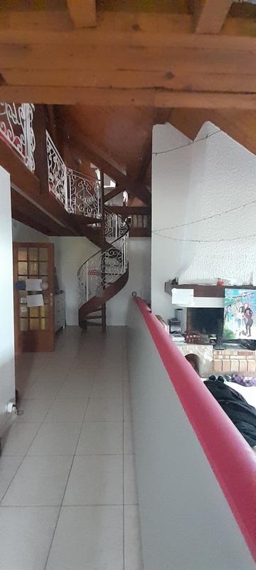 Appartement - 181 m² - 6 pièces