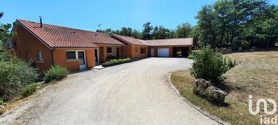 Maison - 158 m² - 5 pièces