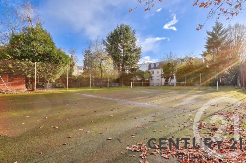 Appartement - 94 m² - 5 pièces