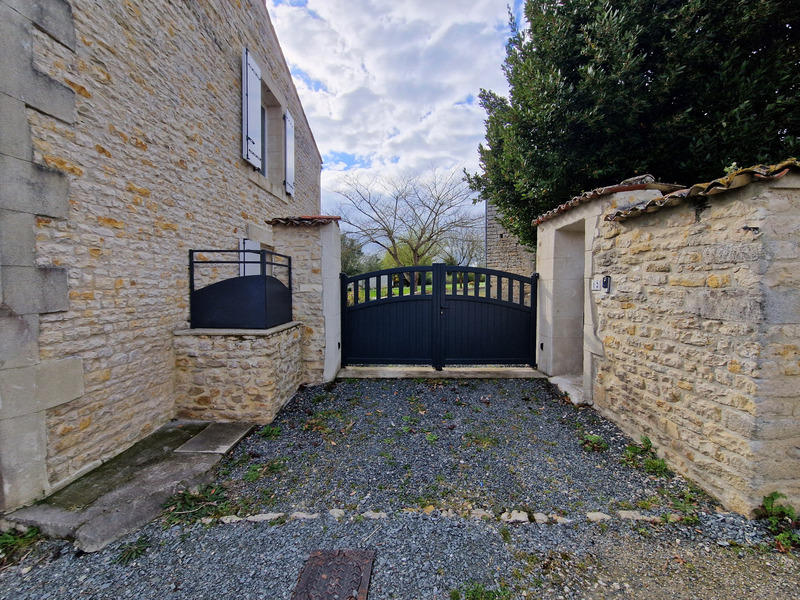 Maison - 127 m² - 5 pièces