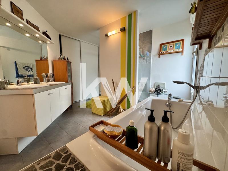 Appartement - 86 m² - 2 pièces