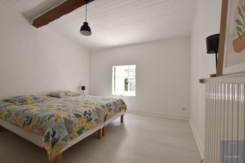 Maison - 174 m² - 6 pièces