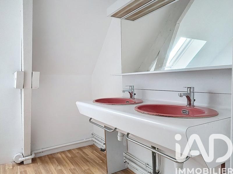 Maison - 93 m² - 5 pièces