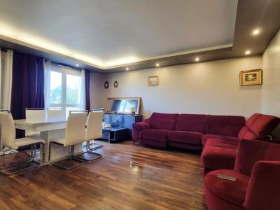 Appartement - 97 m² - 4 pièces