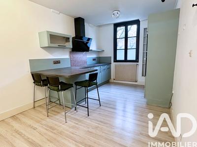 Maison - 127 m² - 5 pièces