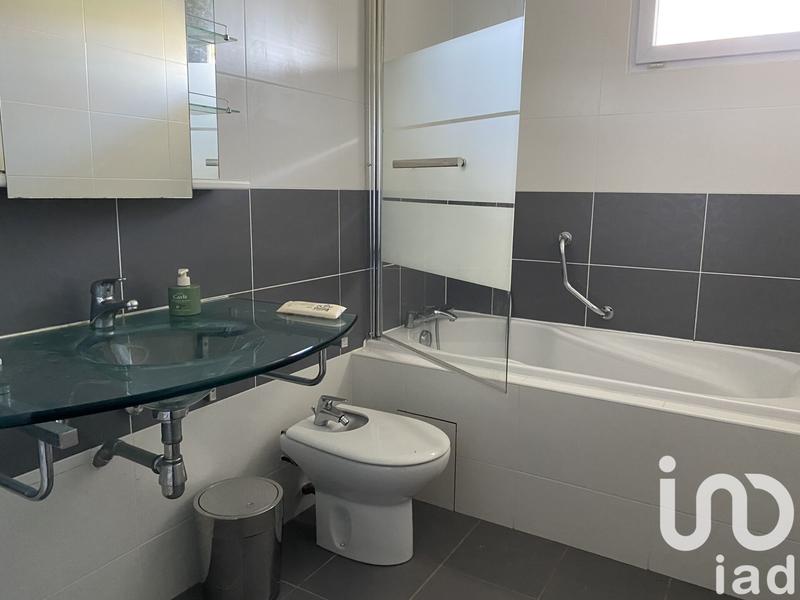 Maison de campagne - 300 m² - 9 pièces