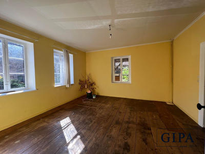 Appartement - 104 m² - 4 pièces