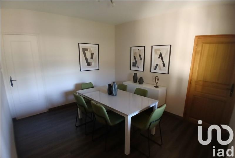 Maison - 90 m² - 5 pièces