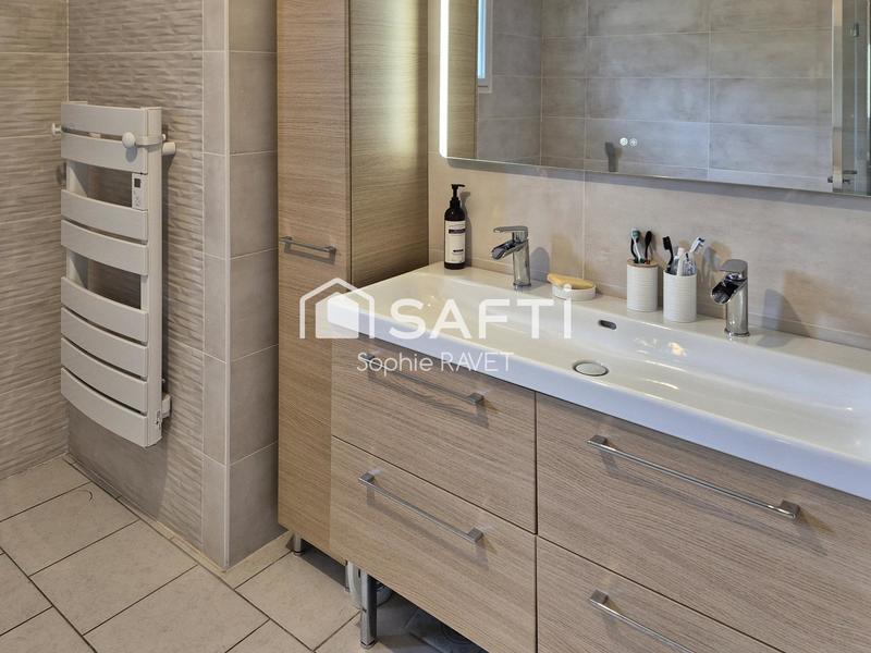 Maison - 150 m² - 6 pièces