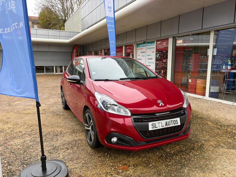 Peugeot 208 Gt Line 1.2 Thp 110 Ch Garantie 6 Mois / Reprise Possible