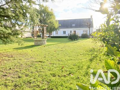 Maison - 228 m² - 5 pièces