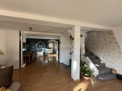 Maison - 187 m² - 5 pièces