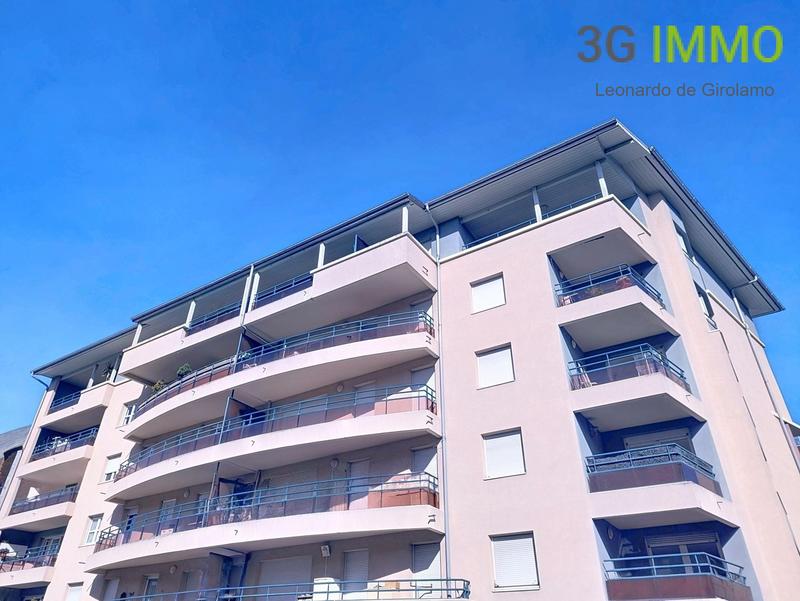 Appartement - 93 m² - 3 pièces