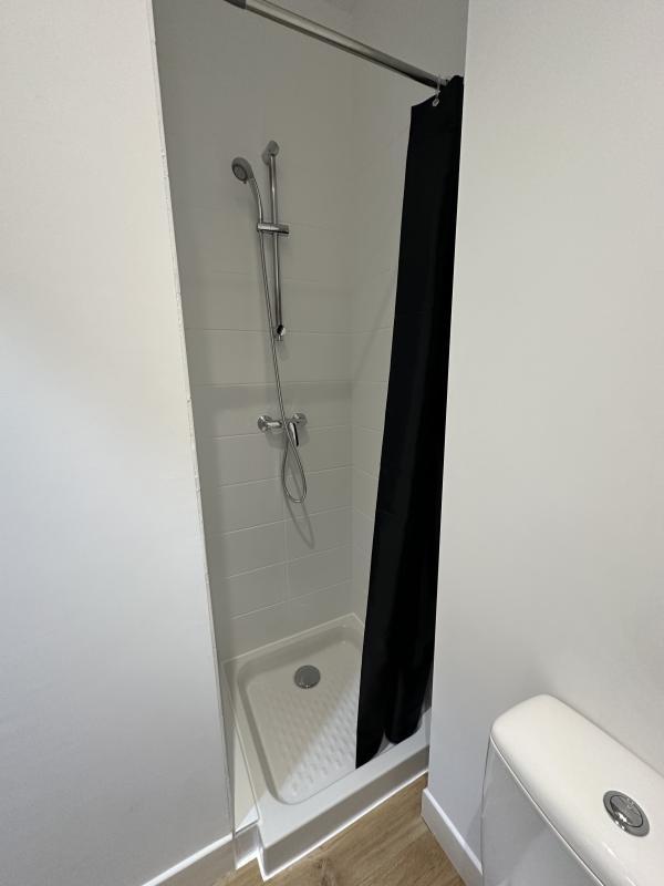 Studio - 14 m² - 1 pièce