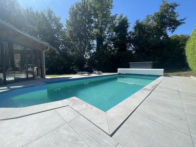 Maison - 140 m² - 5 pièces