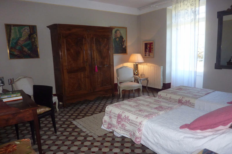 Mas - 250 m² - 7 pièces