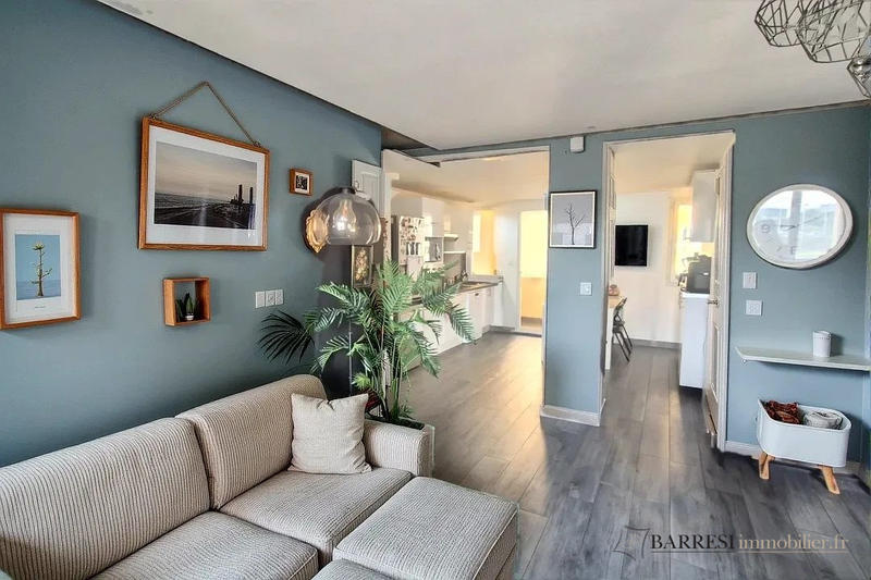 Appartement - 90 m² - 4 pièces