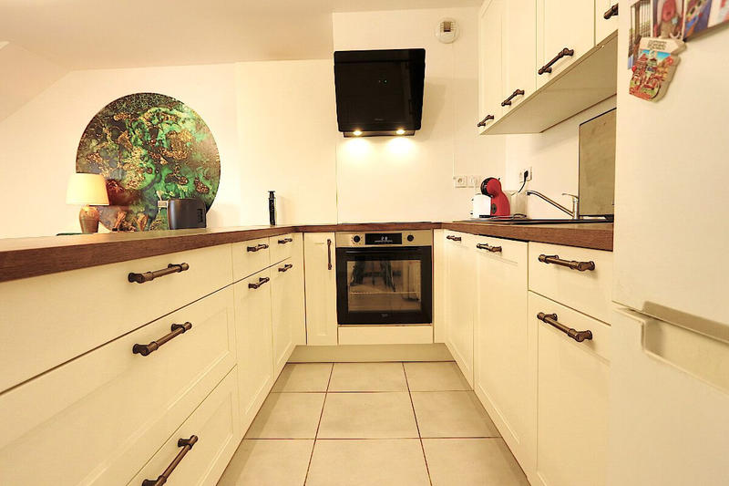 Appartement - 80 m² - 4 pièces