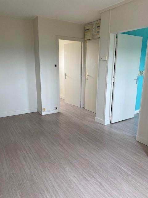 Appartement - 96 m² - 5 pièces