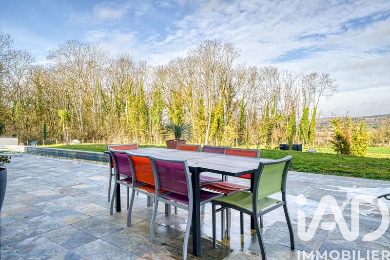 Maison de maîtres - 440 m² - 10 pièces