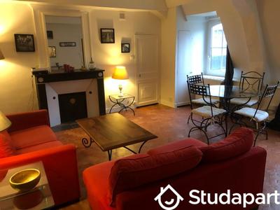 Appartement - 70 m² - 4 pièces