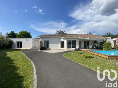 Maison - 169 m² - 5 pièces